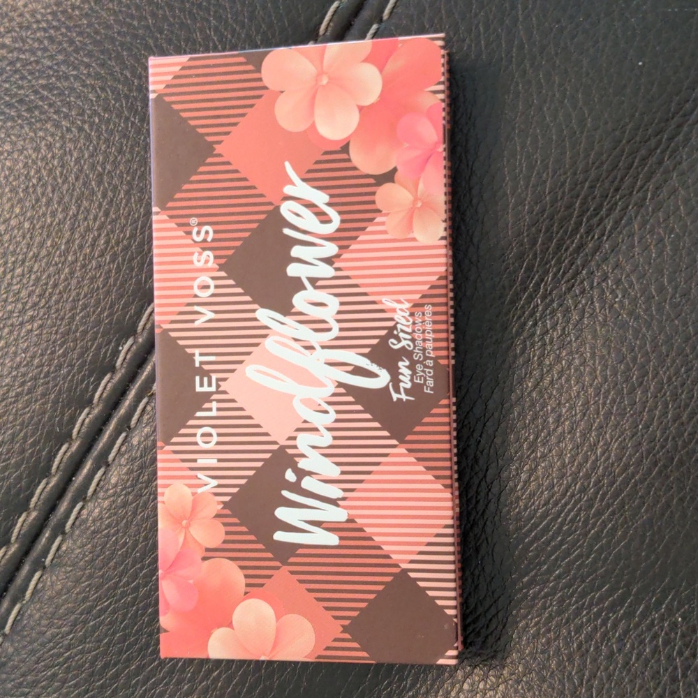 Violet Voss: Windflower Palette